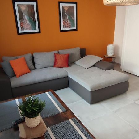 Les Suites Du Relais Saint-Martin-d'Ablois Bagian luar foto